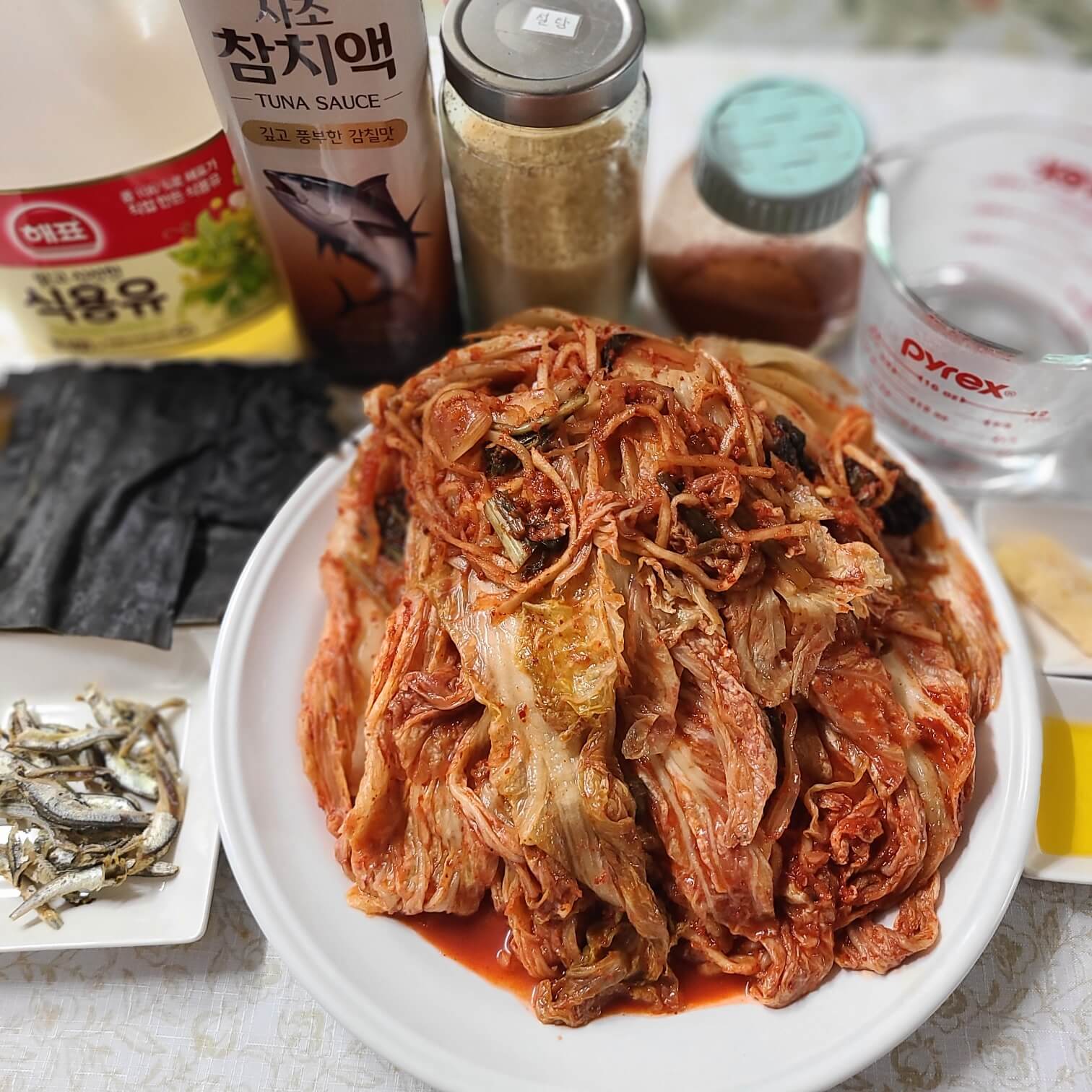 묵은지 볶음 황금 레시피 오래된 묵은지 씻은 묵은지 볶음 만들기 요리재료