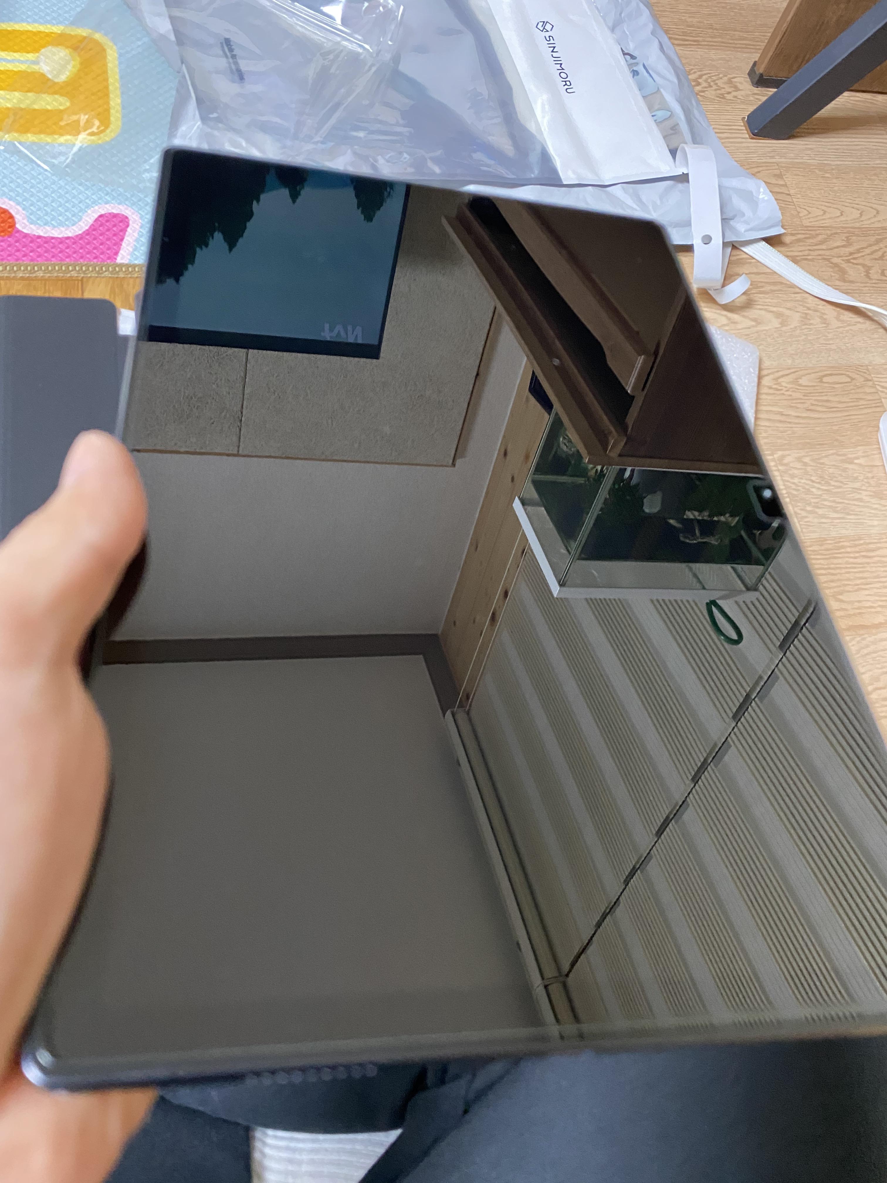 갤럭시탭 A8 앞면