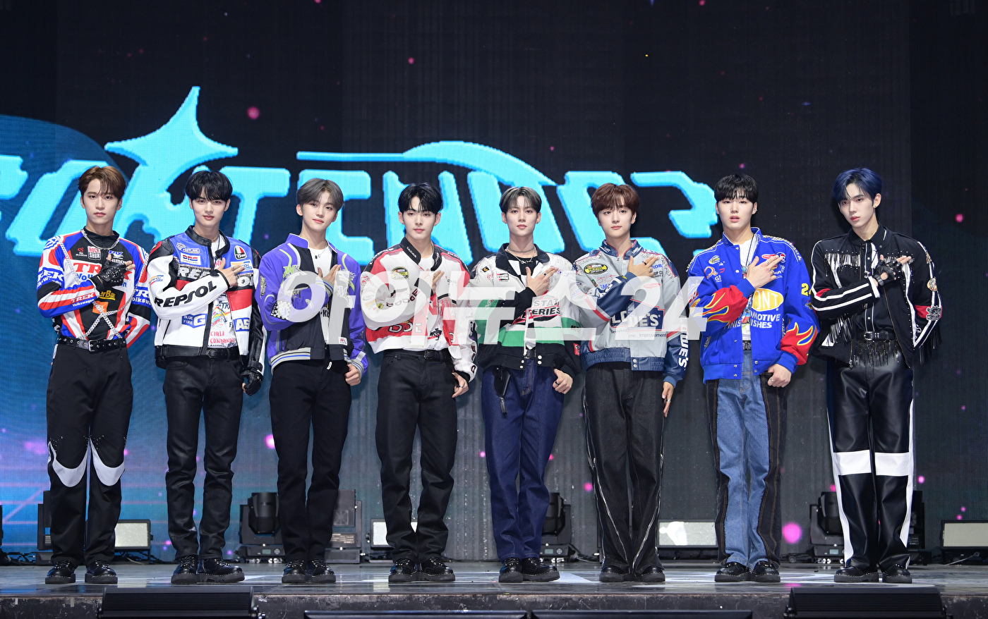 그룹 루네이트(LUN8)가 15일 오후 서울 광진구 예스24라이브홀에서 진행된 루네이트 첫 번째 미니앨범 &#39;CONTINUE?&#39;(컨티뉴?) 발매 기념 쇼케이스에 참석해 전의를 불태우고 있다. [사진=정소희 기자]