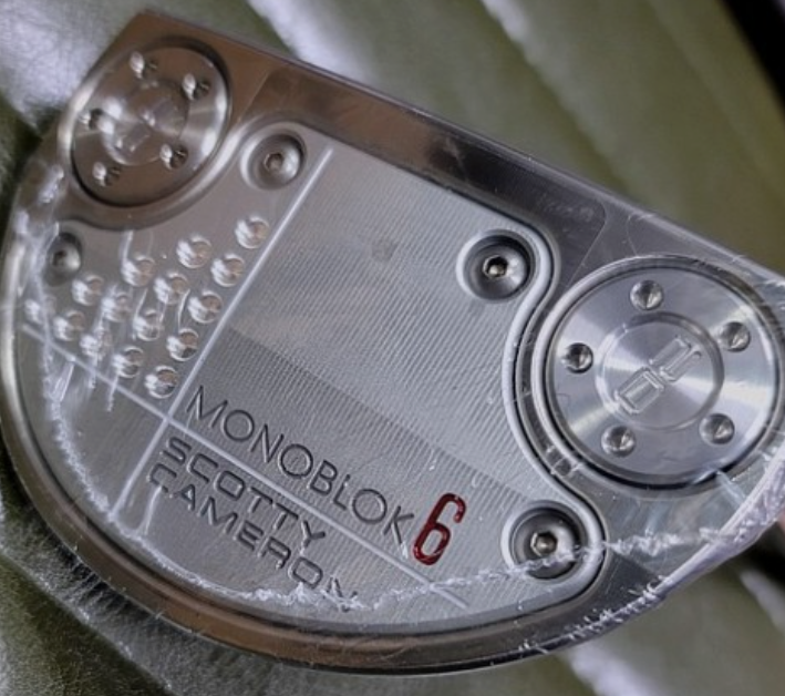 스카티 카메론 한정판 퍼터 사진들