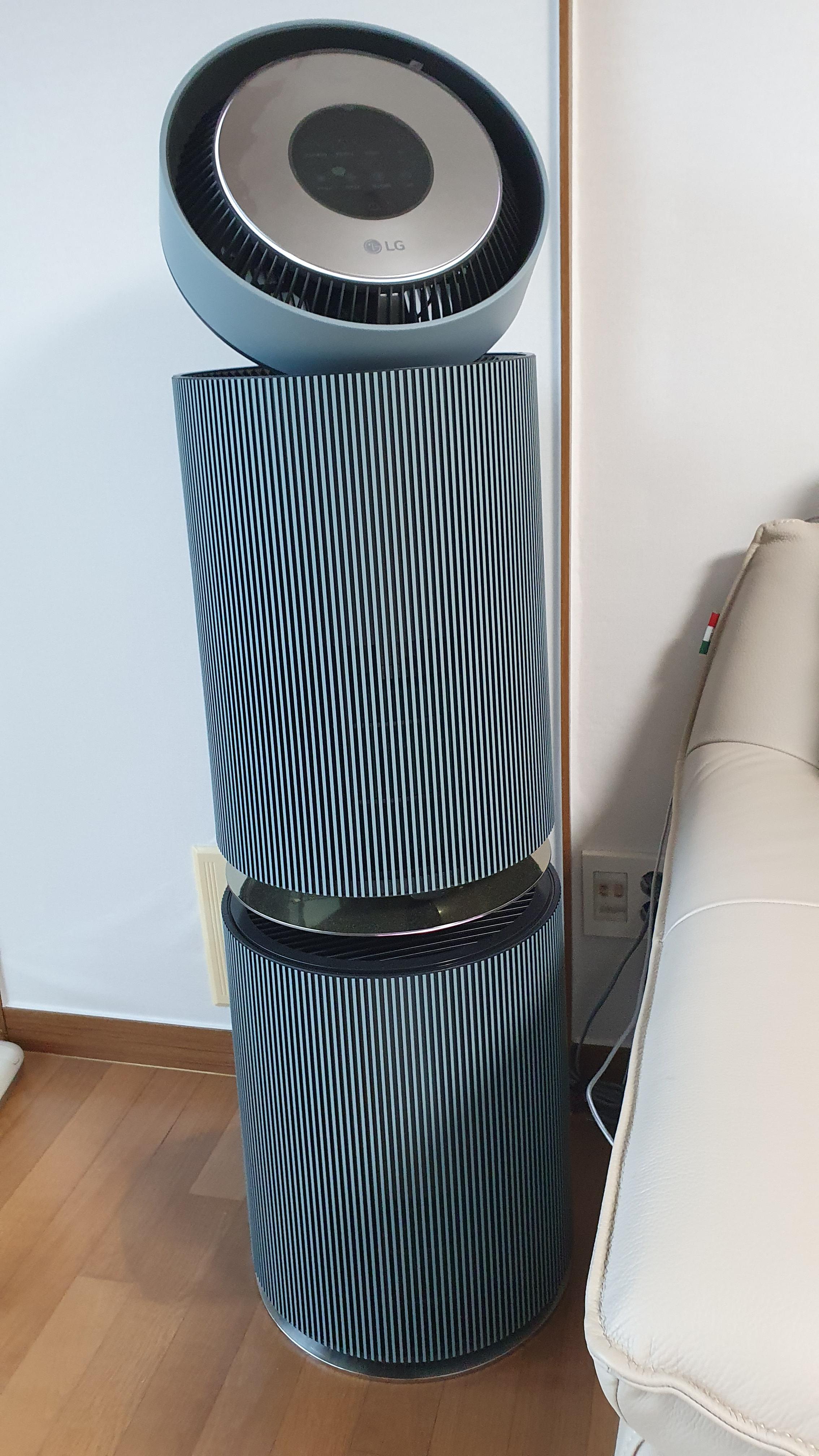 퓨리케어-오브제컬렉션-공기청정기-모습