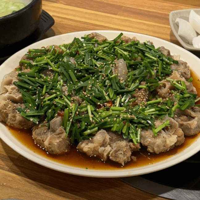 생생정보 보양면요리 요즘뜨는top3 밀면 소꼬리찜 맛집 하동진