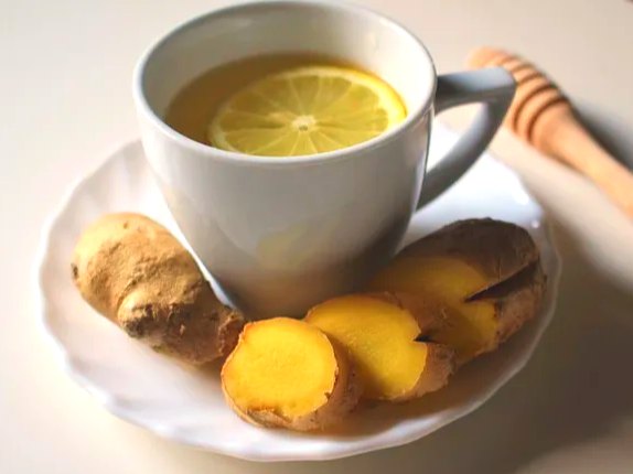 설탕 넣고 단맛 조절하는 생강