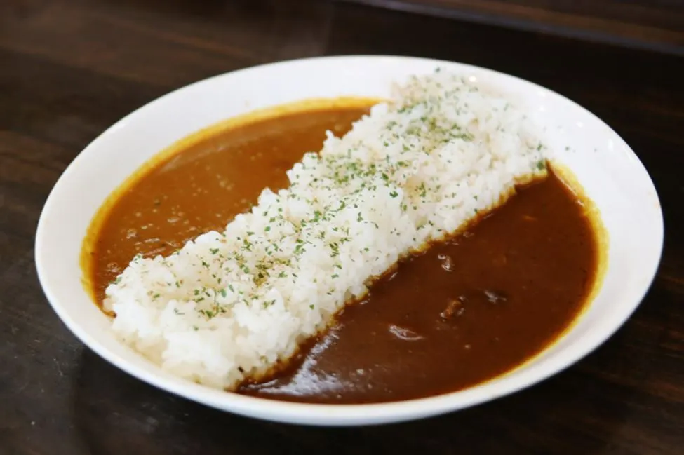 야쿠미도의 카레