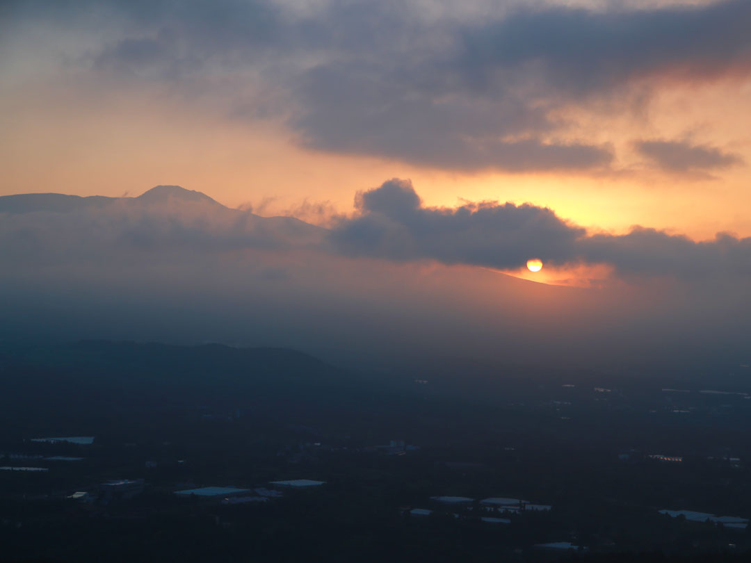 군산오름에서 바라본 한라산 일출 풍경 무료 이미지