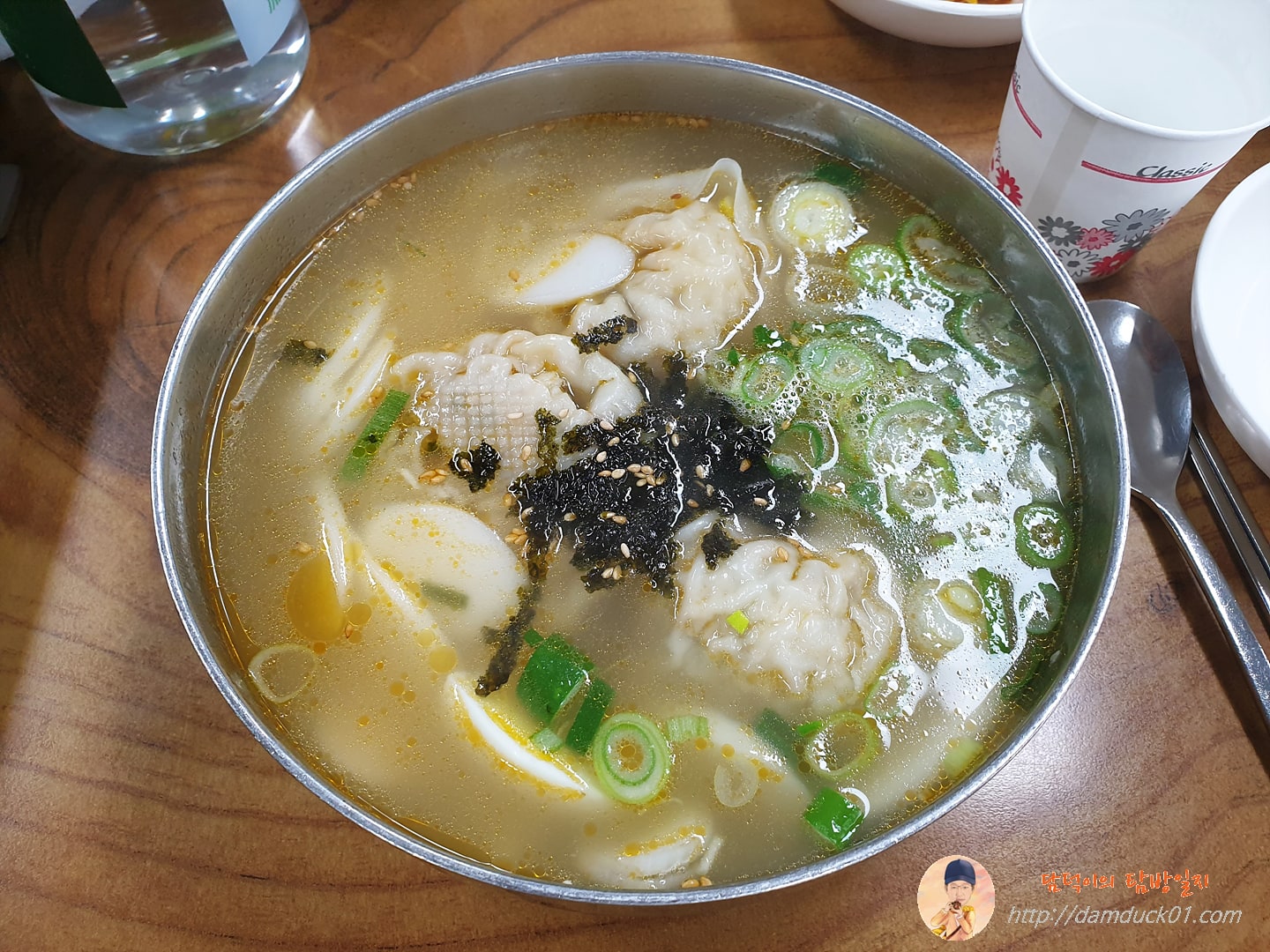 김인옥의 충정로 함흥냉면 떡만둣국