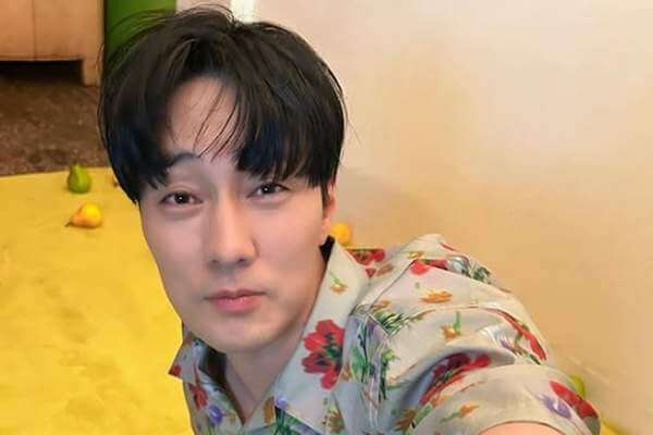 넷플릭스 광장 : 출연진&amp;#44; 줄거리&amp;#44; 등장인물&amp;#44; 후기