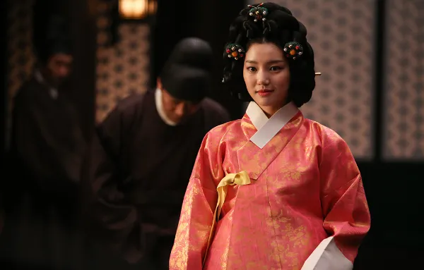 후궁 소의 역(이유비)