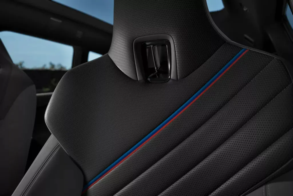 BMW IX 차량 내부, 외부 이미지