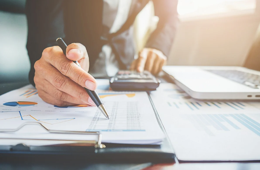 수입과 지출 기록하기