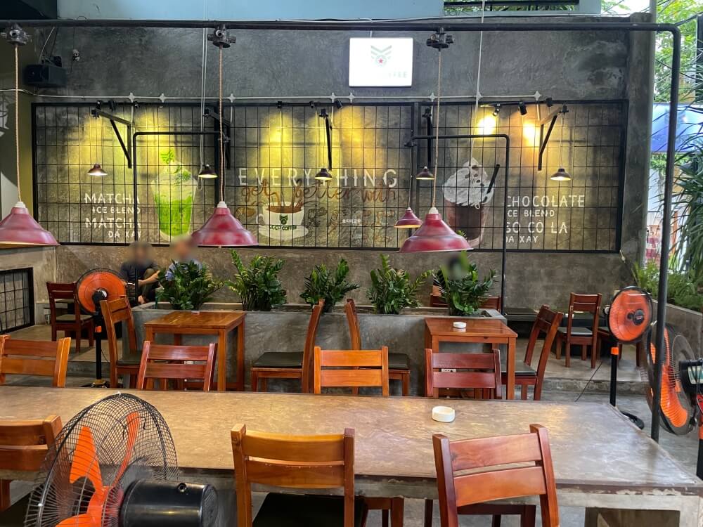 나트랑 카페 맛집 CCCP COFFEE 커피 - 매장 내부