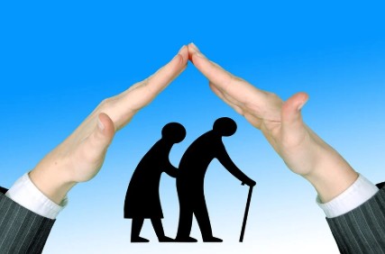 퇴직 후에도 걱정 없이 살고 싶은 은퇴준비자를 위한 연금 설계 꿀팁 5가지