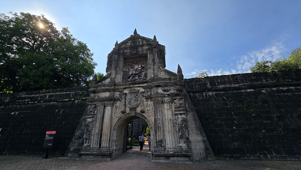 산티아고 요새 입구