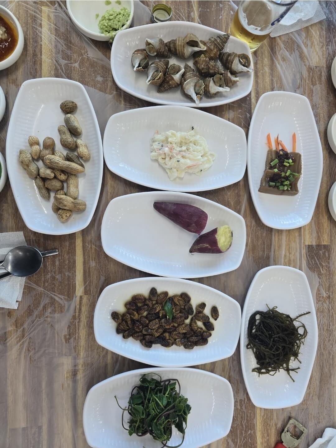 기본 밑반찬
