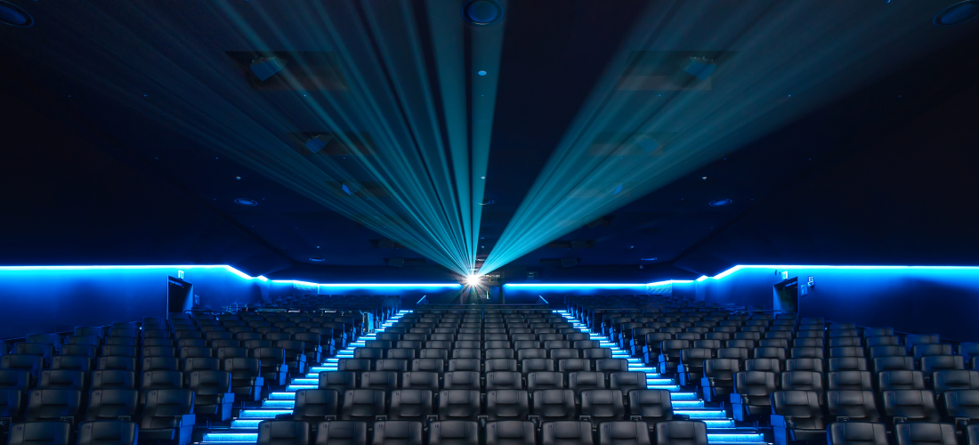 입체 음향 시스템을 갖춘 메가박스 코엑스 돌비 시네마(코돌비) 상영관 내부