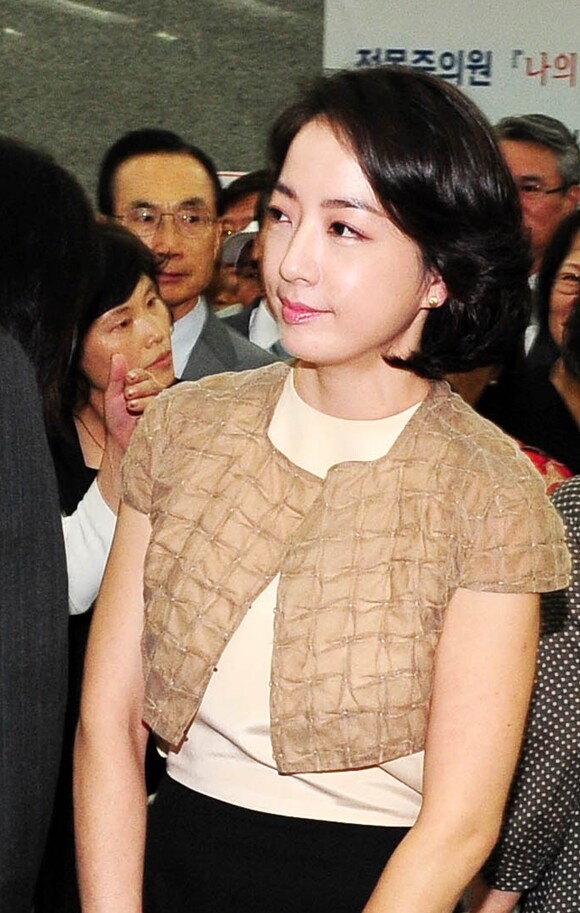 재벌가 며느리 노현정&amp;#44; 성북동 빌라 경매 충격! 정대선의 사업 위기와 재산 현황