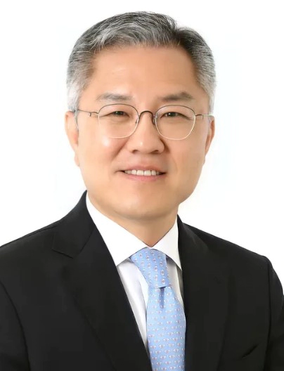 최강욱 국회의원 프로필