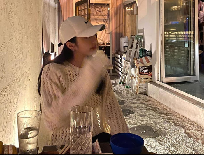배우 최규리 사복