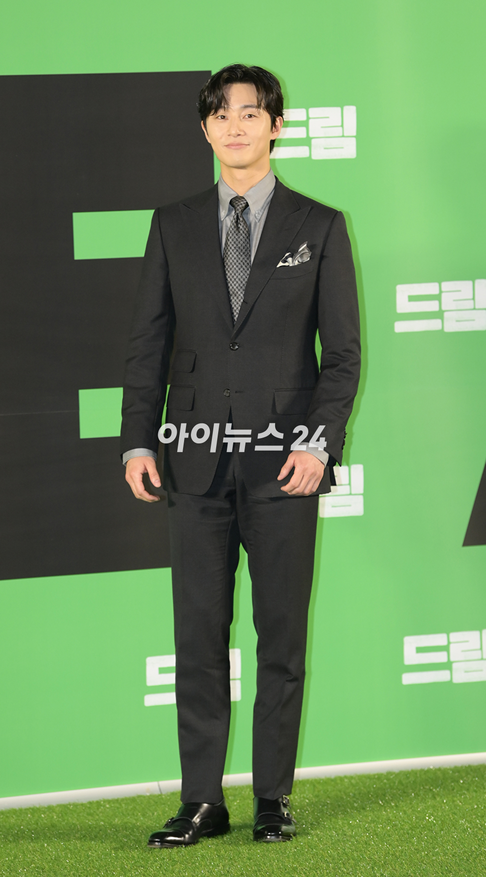 배우 박서준이 17일 오후 서울 강남구 삼성동 코엑스 메가박스에서 열린 영화 '드림' 언론시사회에서 포즈를 취고 있다. [사진=김성진 기자]