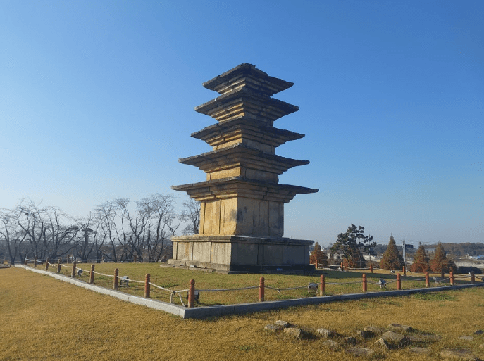 왕궁리 유적 & 백제왕궁박물관 | 백제 천 년의 비밀을 간직한 공간