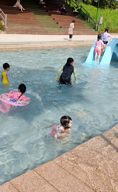 헤엄치는 쿠앙이