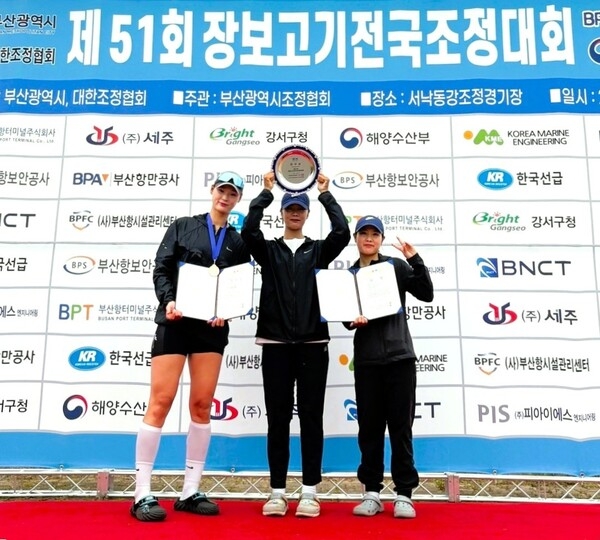 금빛 물살을 가르며! 장성군청 조정팀, 전국조정대회 준우승 쾌거!