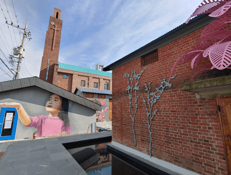 해동문화예술촌