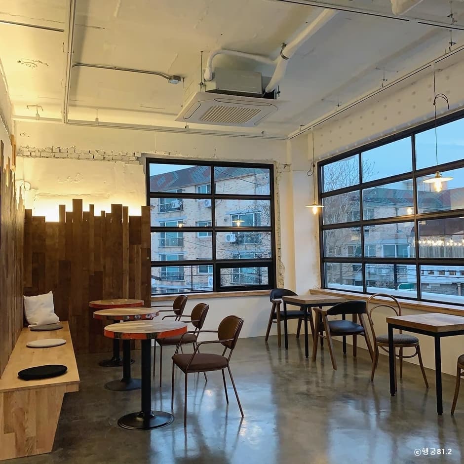 [서울 근교 여행]수원화성 카페&middot;맛집 추천｜성곽길 산책 후 들르기 좋은 곳