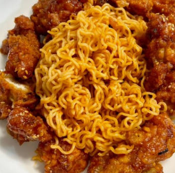 멕시카나 팔도비빔치킨 맛의 특징