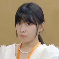 허유라-사진