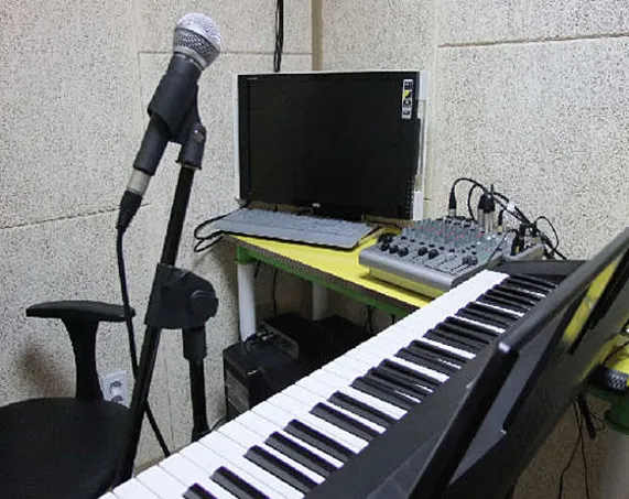 율하실용음악학원