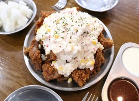 감자샐러드-돼지갈비튀김