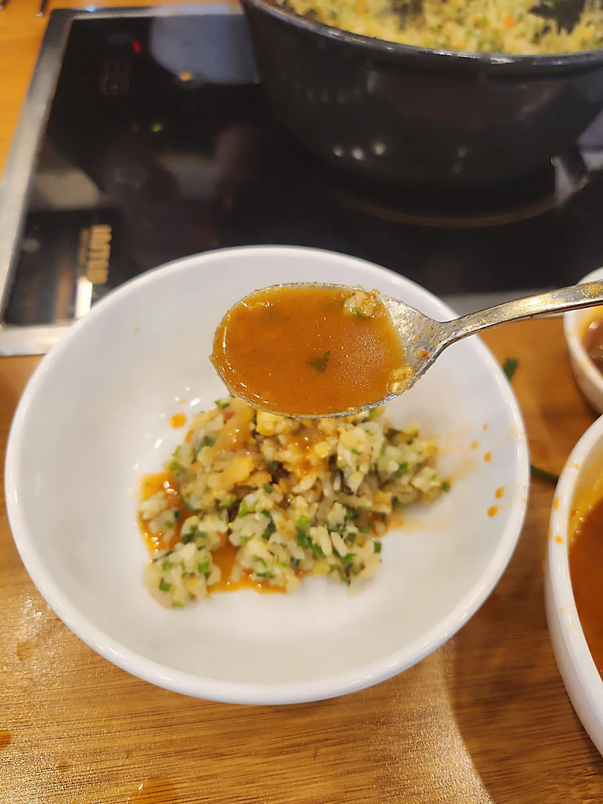 동촌샤브칼국수-일산-본점-볶음밥-맛있게-먹는-방법-샤브샤브-국물-추가