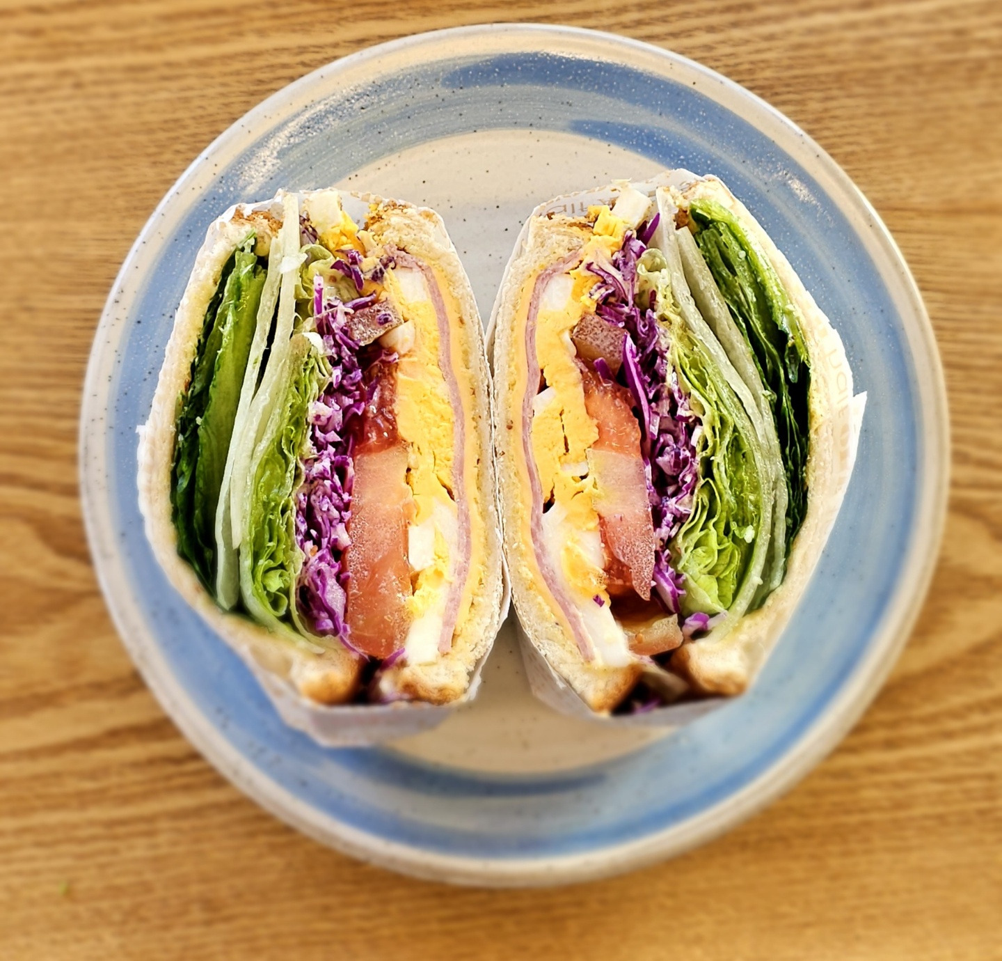 햄과 달걀 샌드위치 만들기 – 삶은 달걀로 완성하는 담백한 한 끼