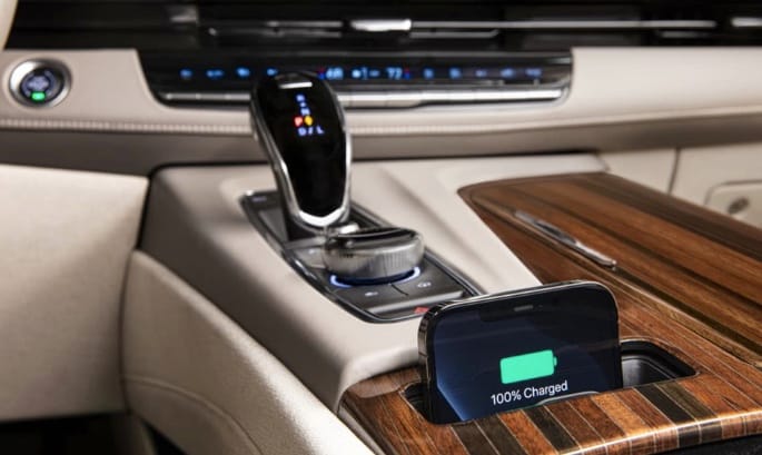 2024-캐딜락-에스컬레이트(Cadillac Escalade)-제원-가격-성능-옵션-모두-알아보기
