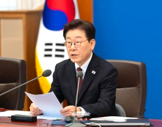 이 대통령 긴급재정명령 종량제 봉투 사재기 매점매석 금지
