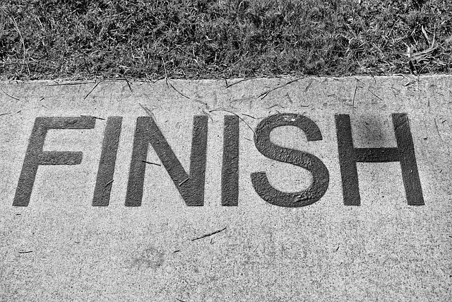 Finish라고 적혀있는 사진