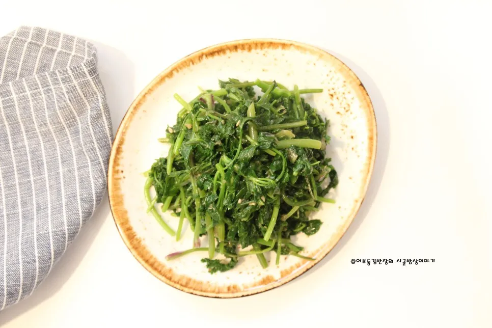고수 나물 요리 재배 먹는법 무침 김치 만드는 법_4