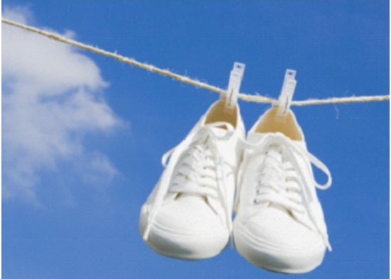 흰색 운동화 세탁법