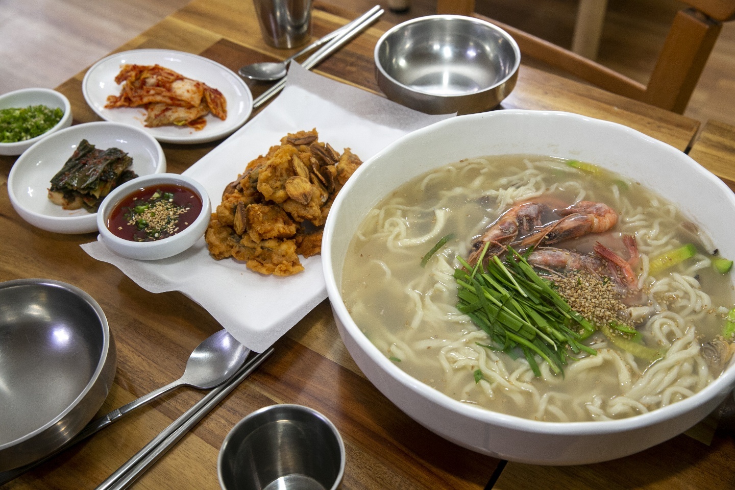 오늘N 속초 홍게 장칼국수 맛집(오늘은 국수 먹는 날)