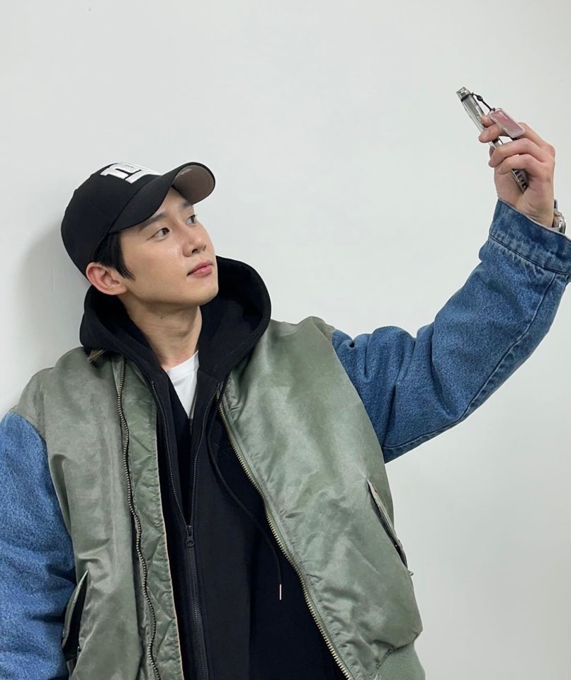박성훈-전재준