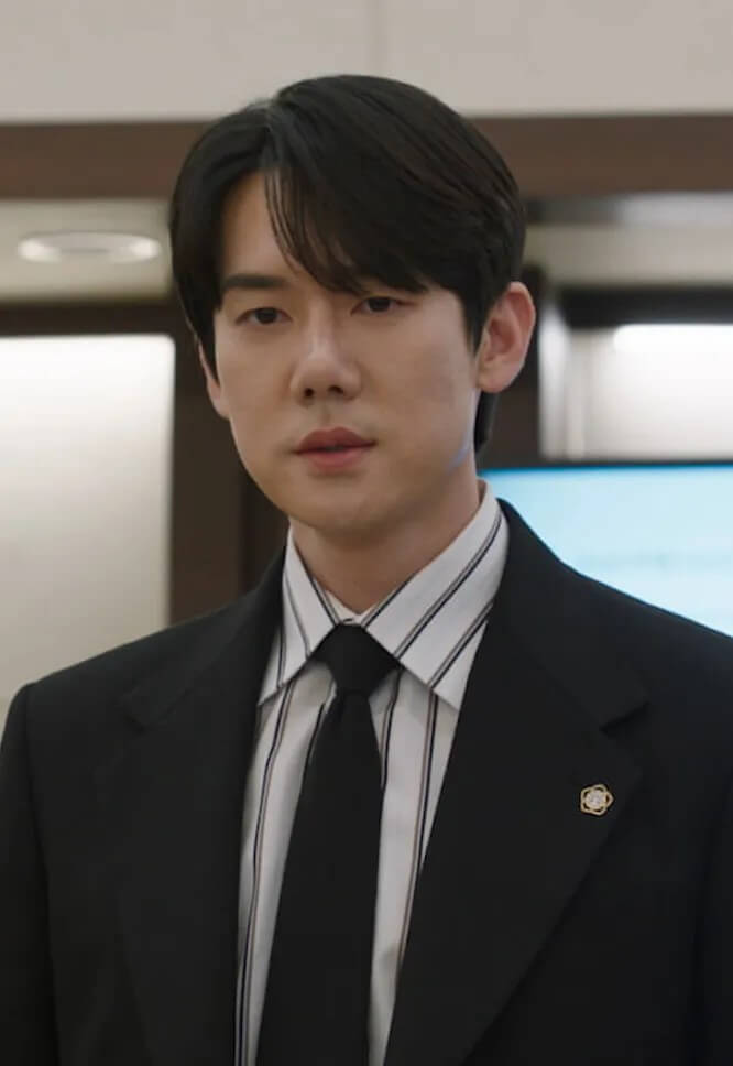 드라마 &amp;lt;신이랑 법률사무소&amp;gt; 의 주인공 신이랑 역의 유연석 홍보 포스터 2 입니다.