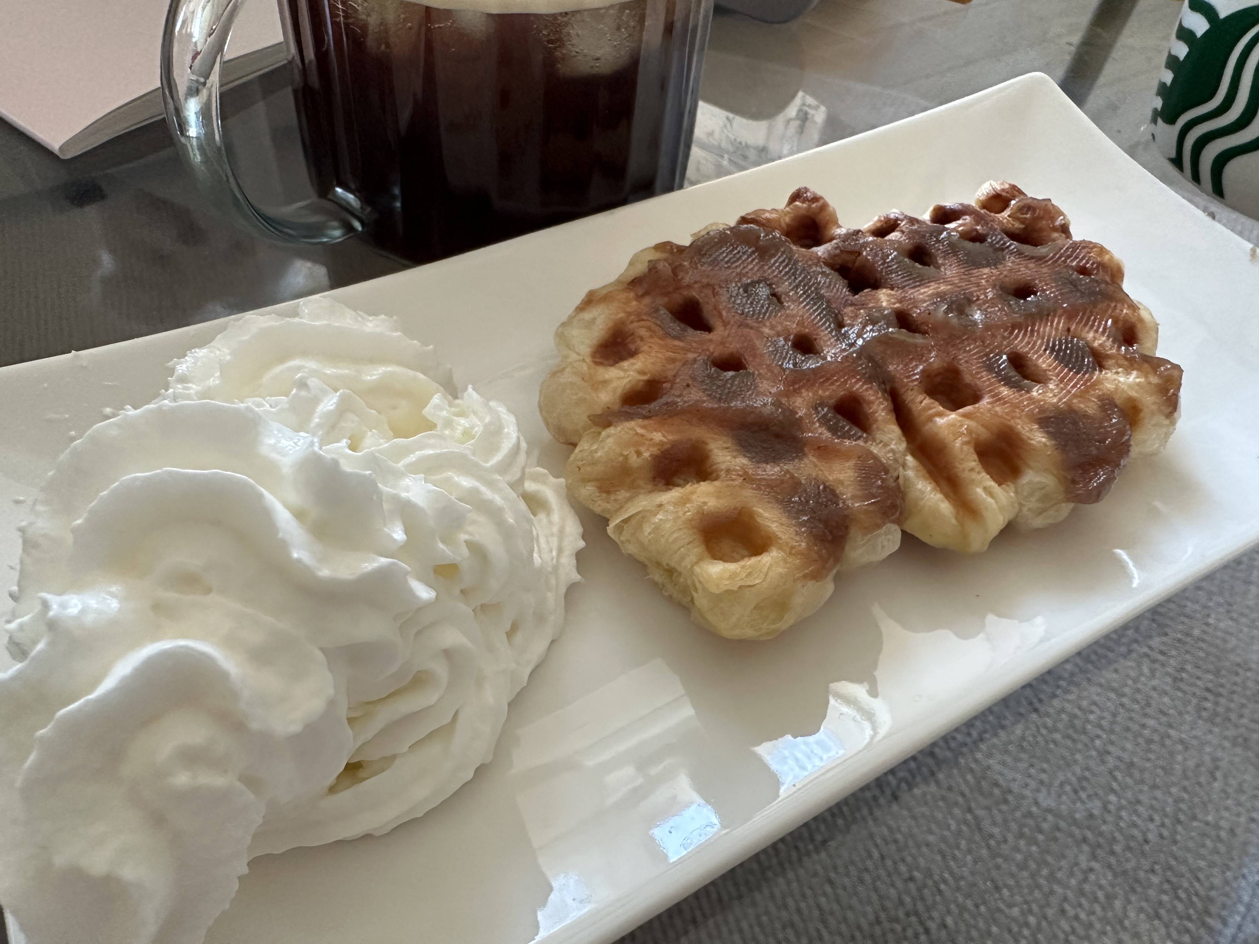 크로플에 바른 사진