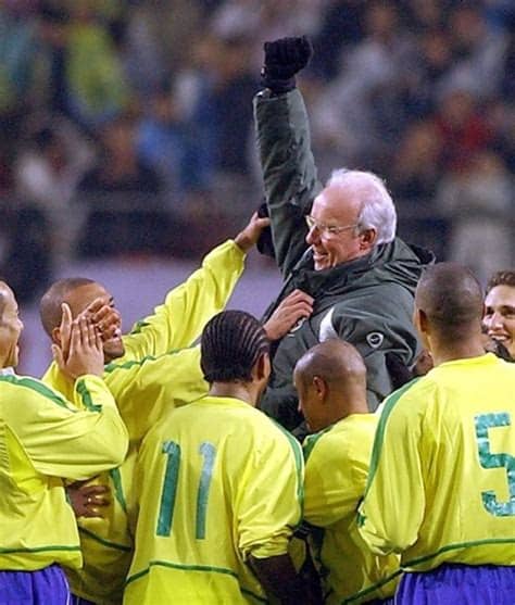 마리우 자갈루의 사진