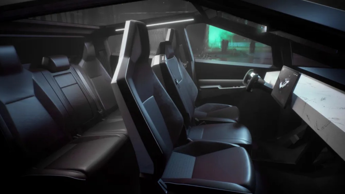 사이버트럭인테리어