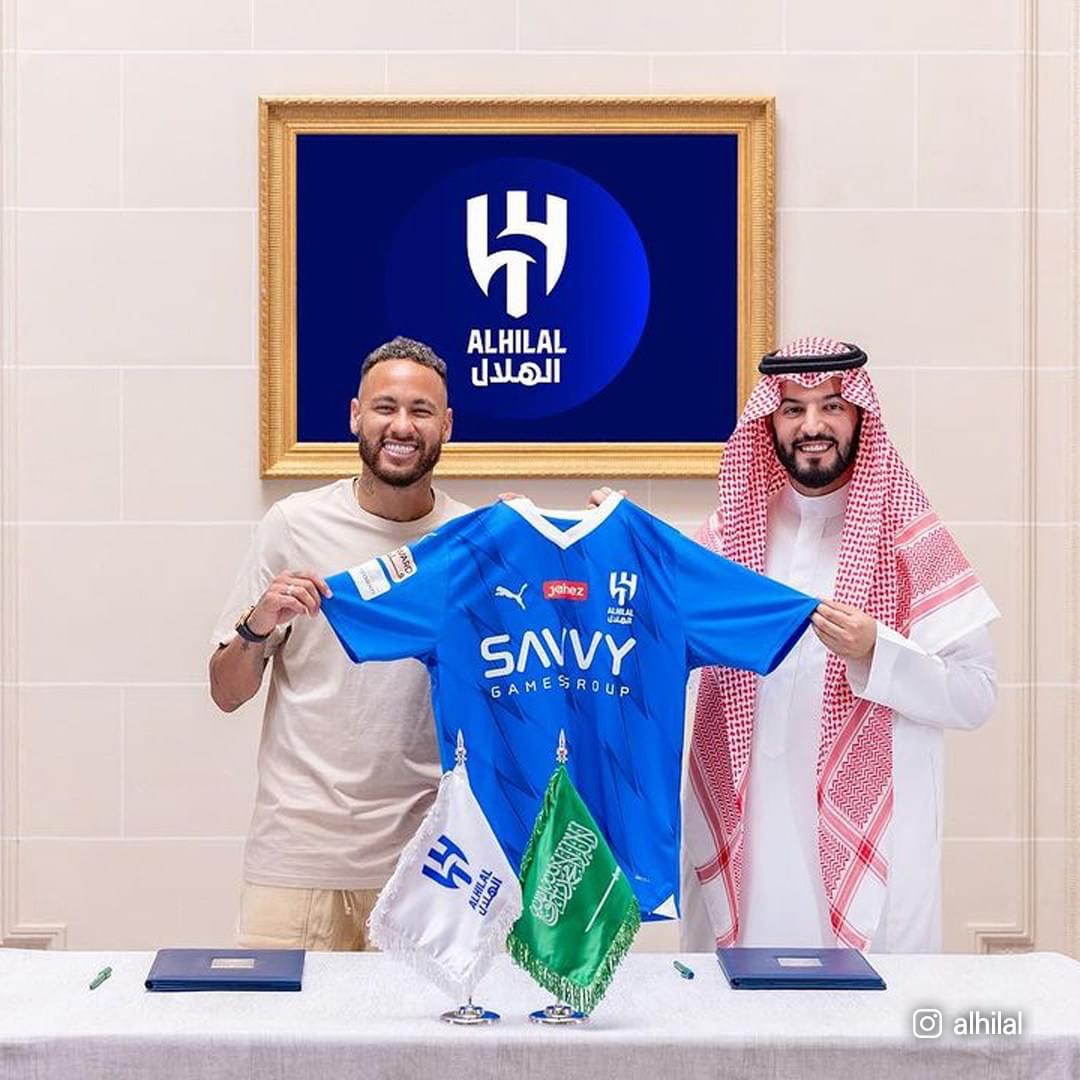 알트태그-네이마르 입단 사진