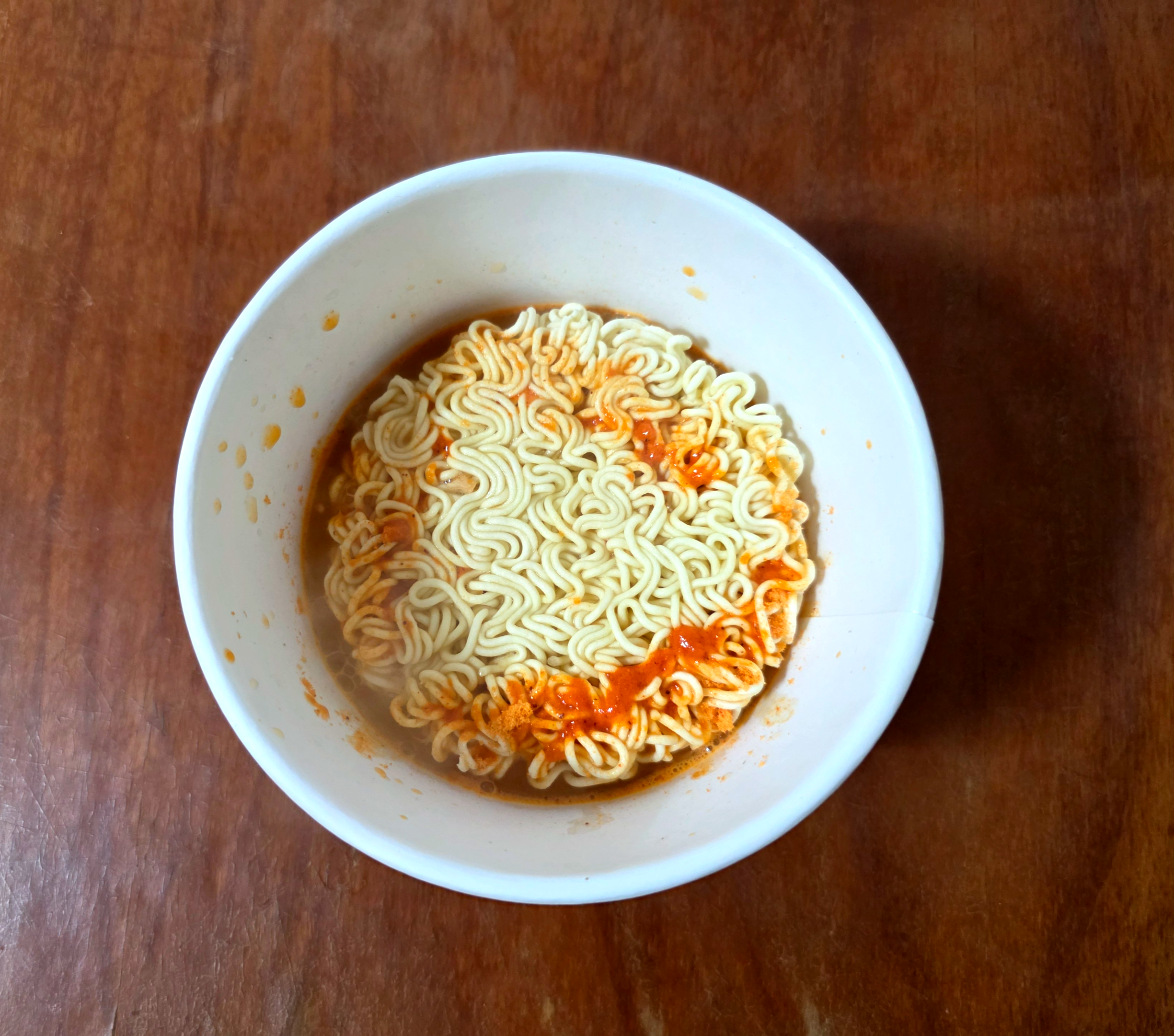 농심신라면툼바큰사발면