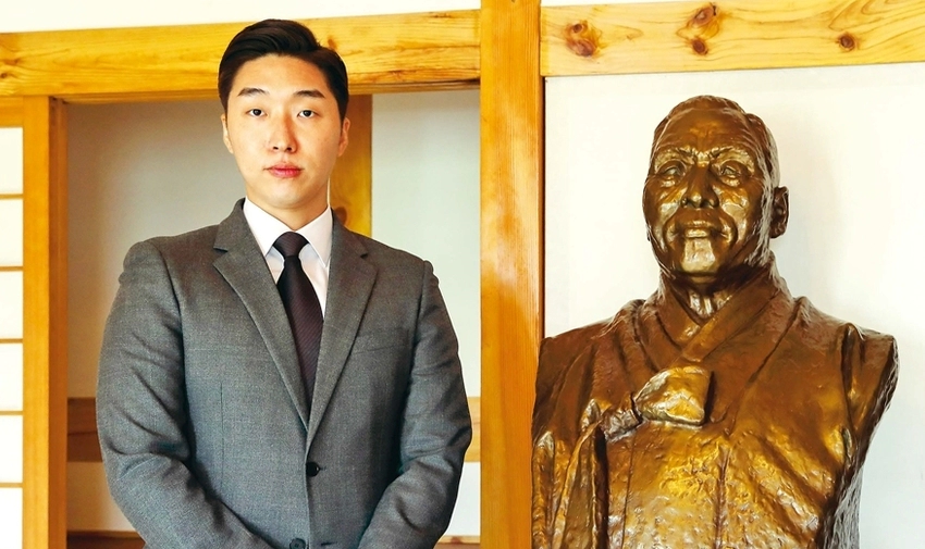 김용만 프로필 나이 고향 학력 경력 평가