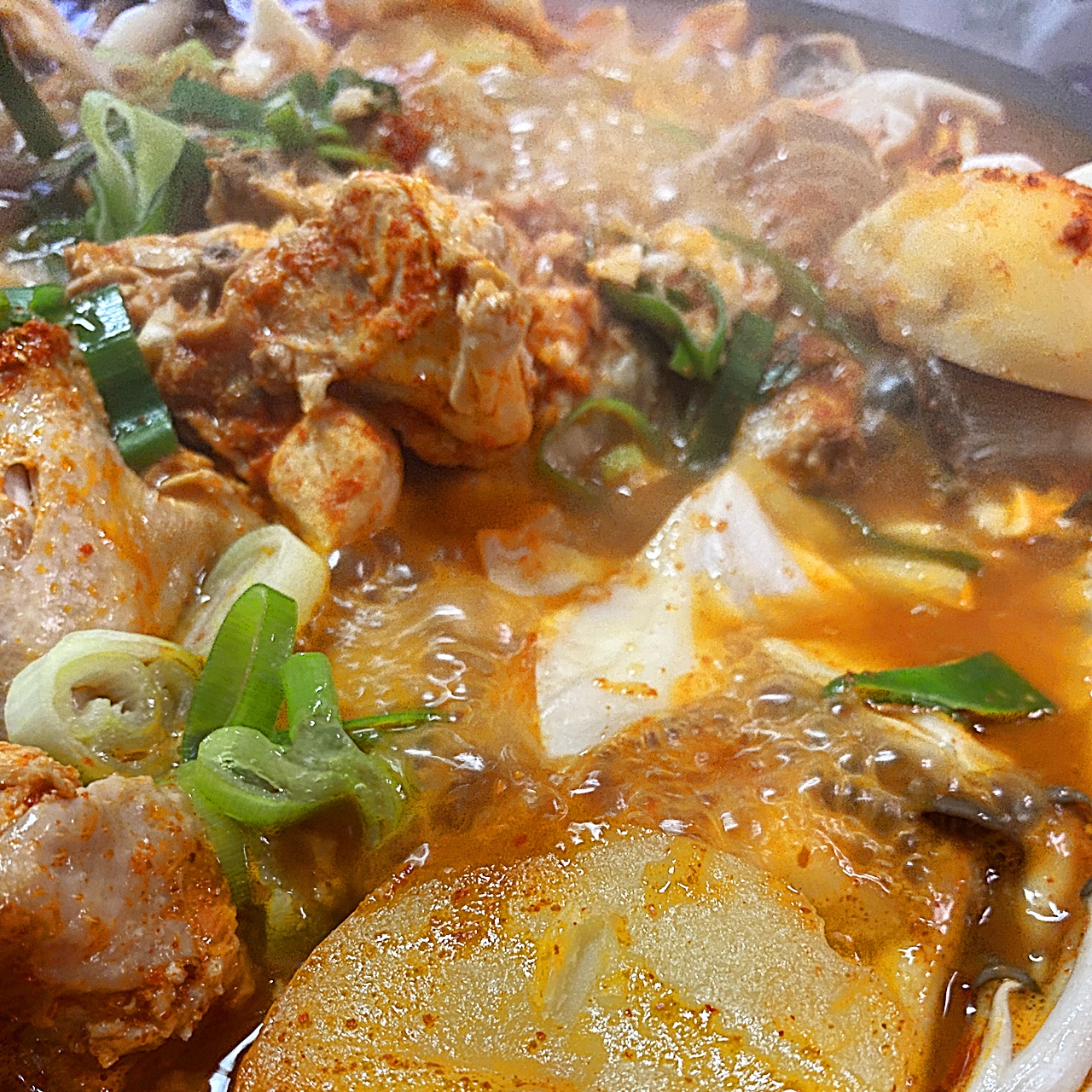 보글보글 그리들 닭볶음탕