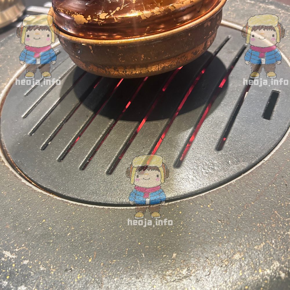 나트랑 금돼지 고기와 함께 나오는 새우소금